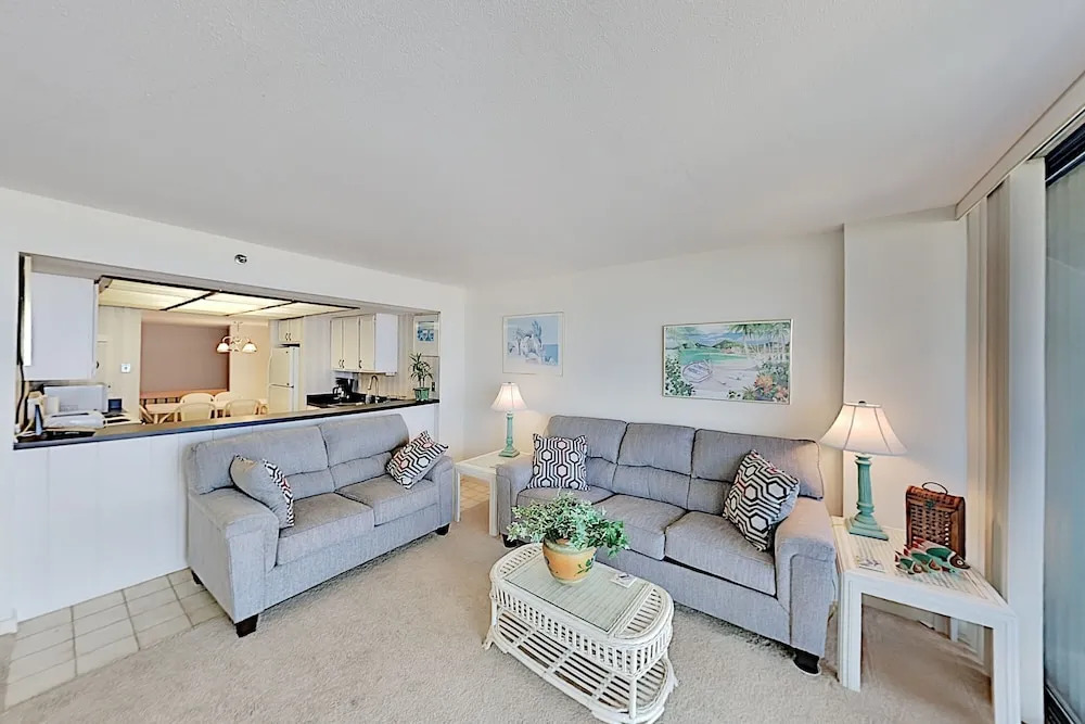 Choice Beachfront Getaway W/ Heated Indoor Pool 2 Bedroom Condo