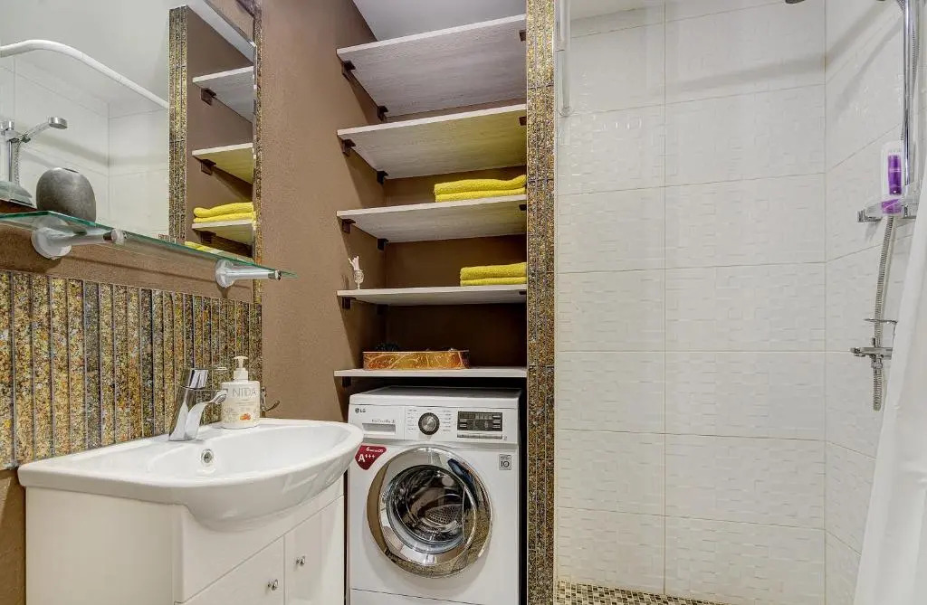 Bright apartment near Akropolis