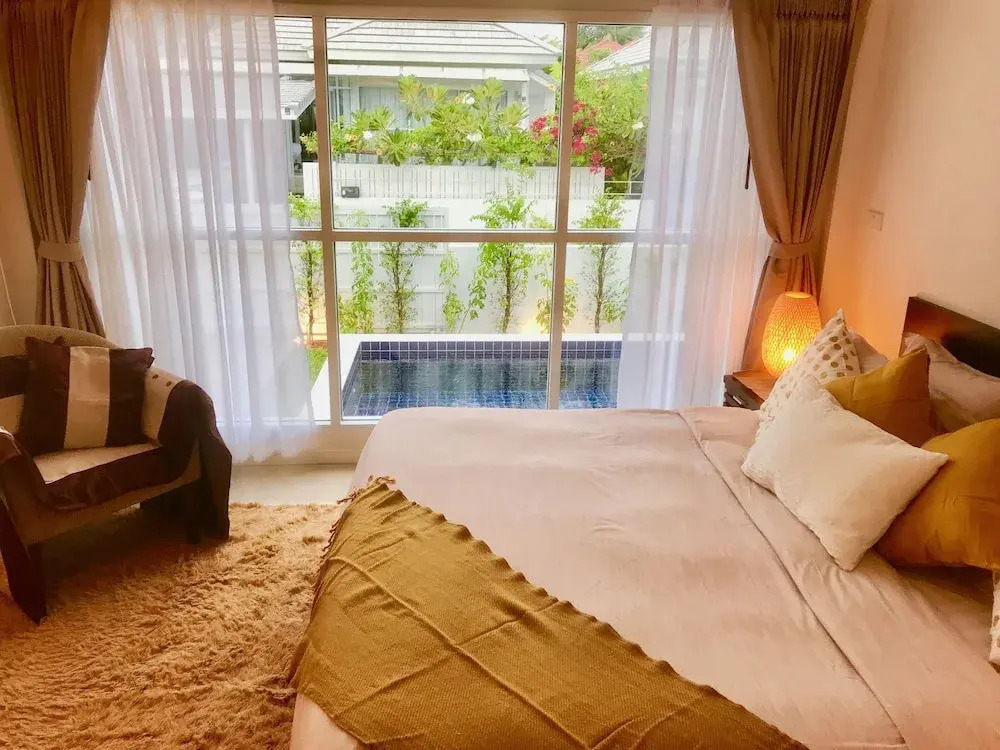 2 Bedroom Luxury House Near Beach