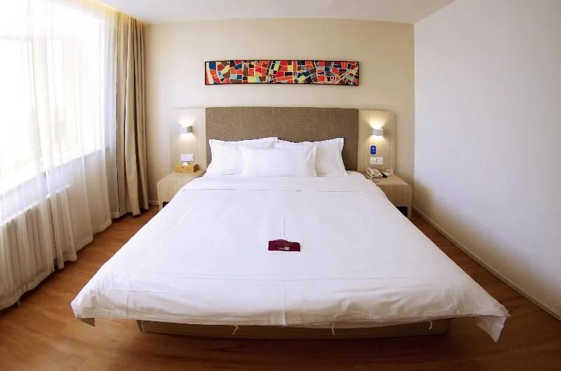 Hanting Hotel Beijing Taoran Pavilion