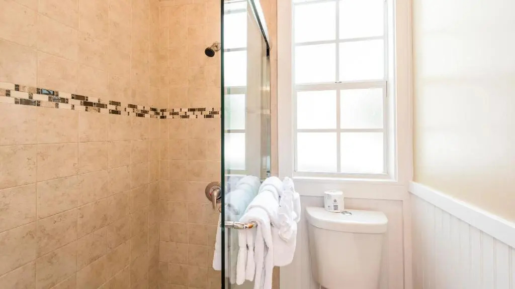 LHabitation Guesthouse- Adult Exclusive