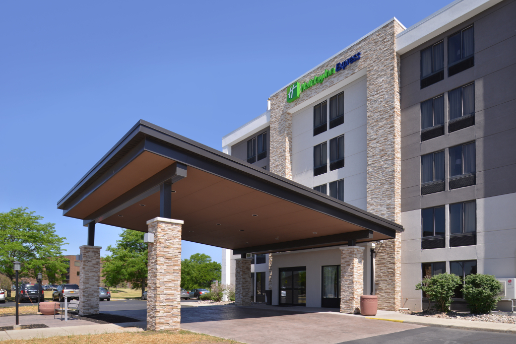 Holiday Inn Express Rochester - University Area by IHG