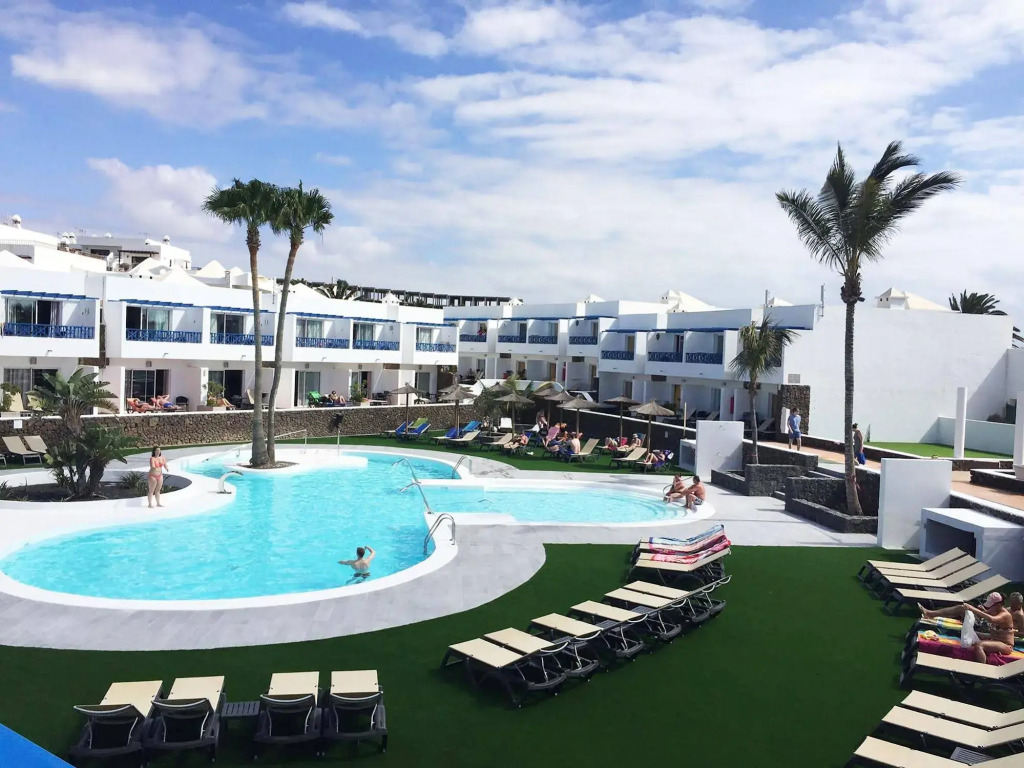 Hotel Siroco by SeaSense- Adults Only 18