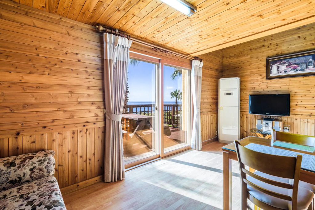 Long Beach Pension