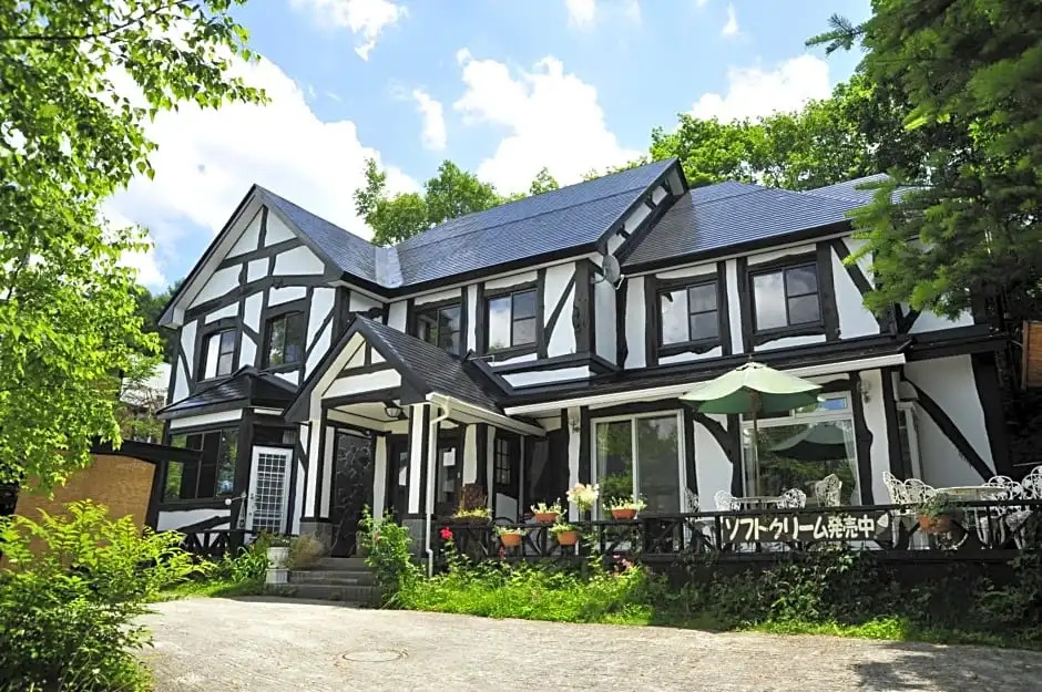 Shirakaba Lake Pension Sawa Rouge