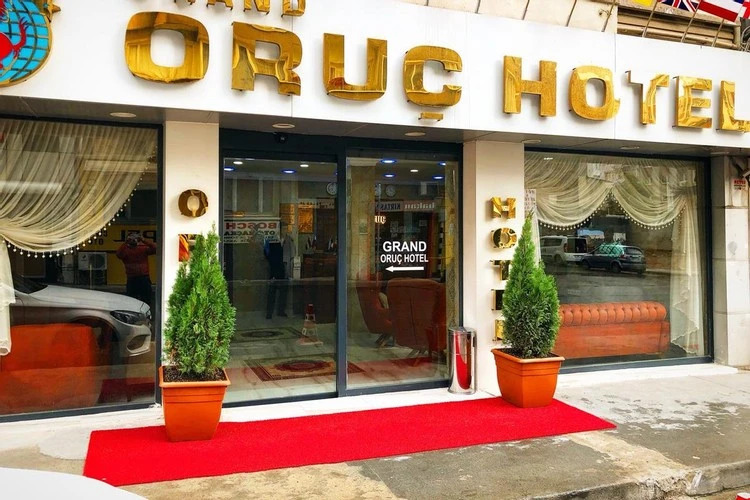 Big Molls Hotel