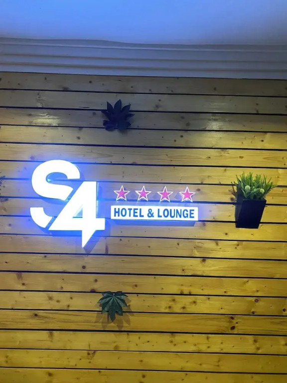 S4 Hotels