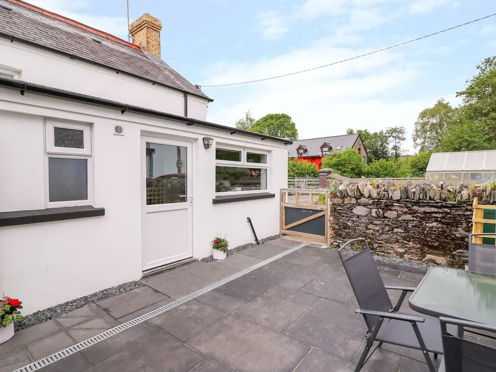 1 Poplar Terrace