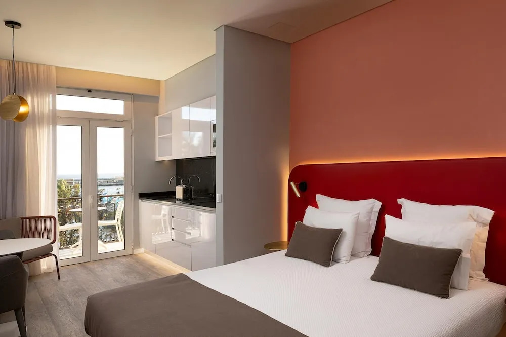 King David Suites by Homie
