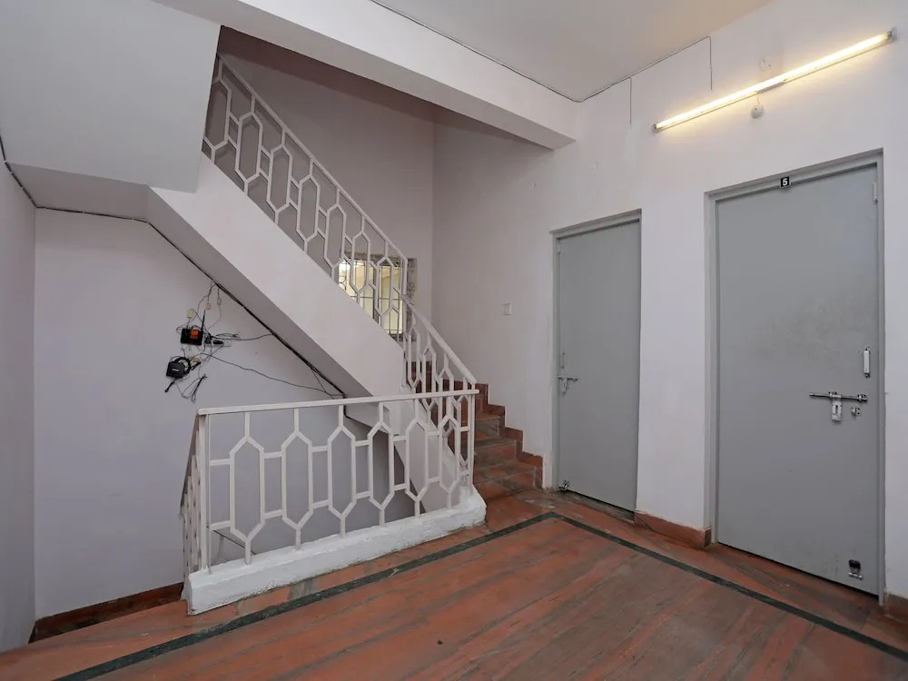 OYO 4229 Rishi Homes Stay