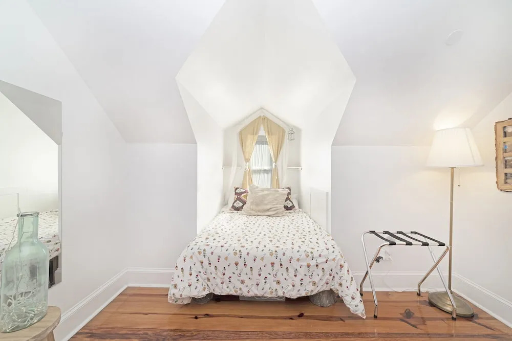 Isetta Inn (Boutique Inn)