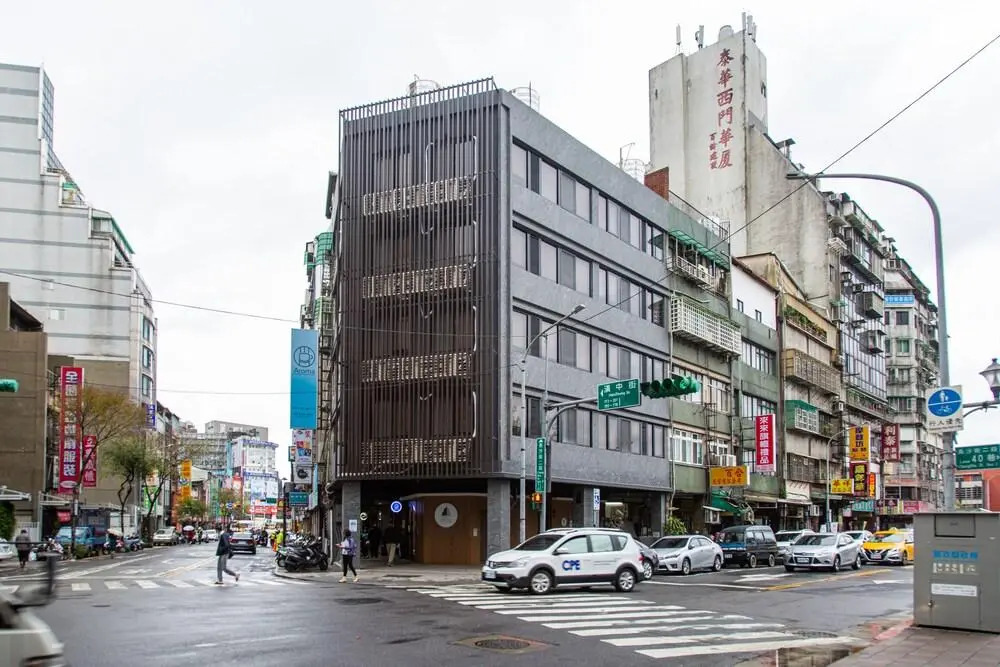 Hotel Foreseen