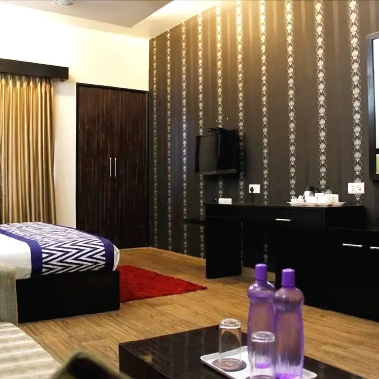 Amazone Holidays Guest House by FabHotels