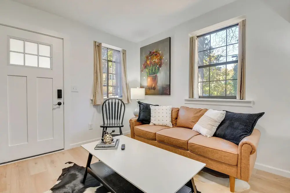 Private Porch! East ATL Stay Near Int’l Soccer