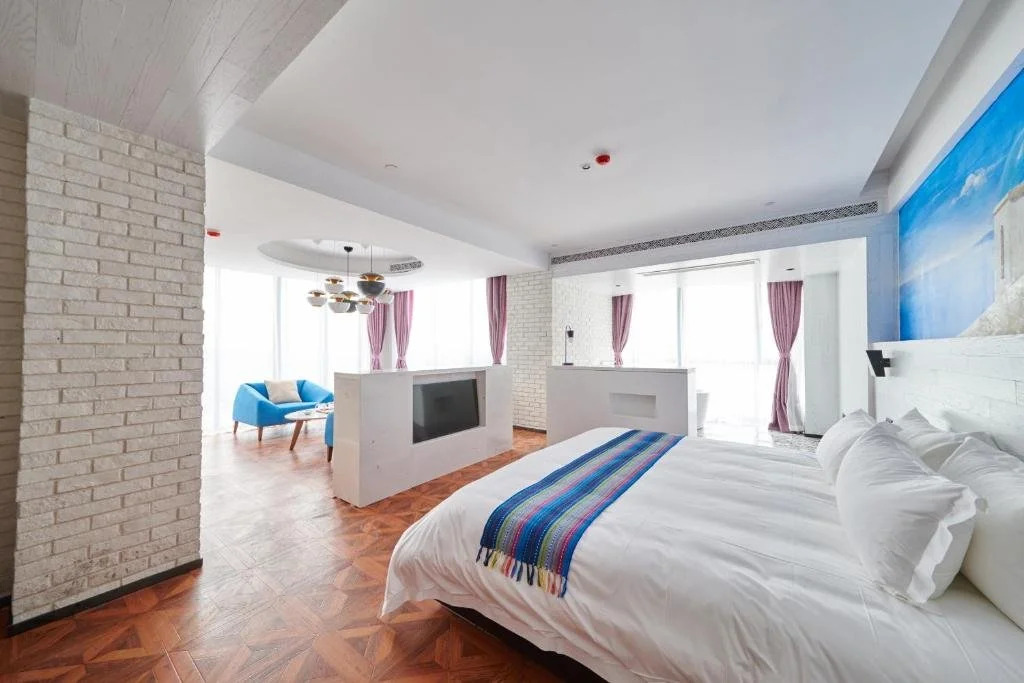 Aizhu Boutique Theme Hotel