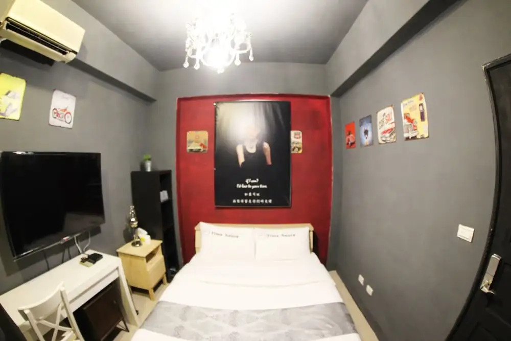 Border House
