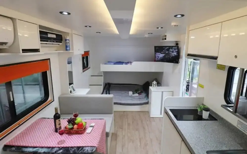 Pohang Unis Sea Caravan Guryongpo Branch