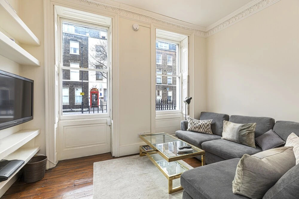 Altido Homely 2-Bed Flat W/ Private Courtyard In Bloomsbury