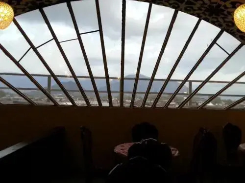 Hotel Aksa Srinagar