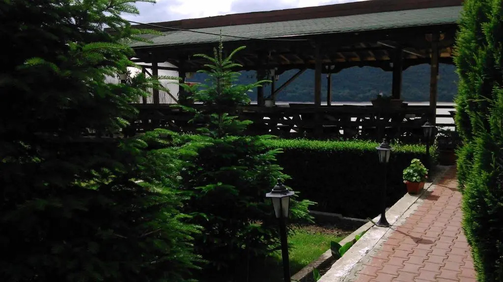 Pension La Ponton