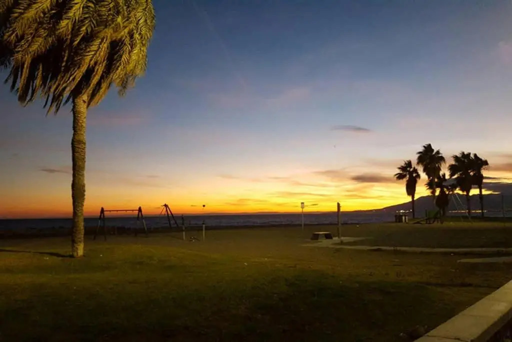 Apartamento completo, 2min de la playa (El Palo)