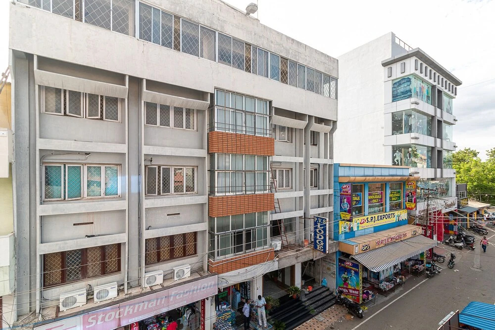 OYO 40877 Pvslodge