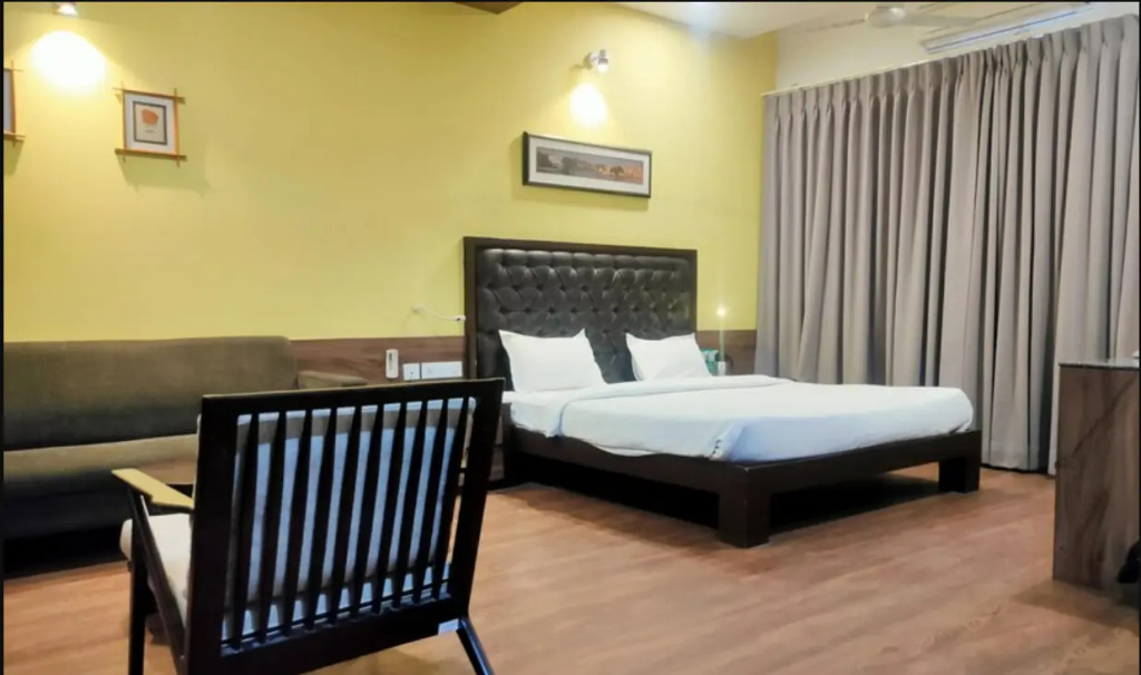Treebo Premium Baramasi By Jai Club Prime