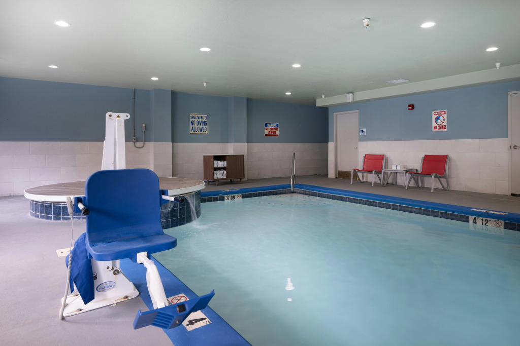 Holiday Inn Express & Suites Chattanooga-Hixson by IHG