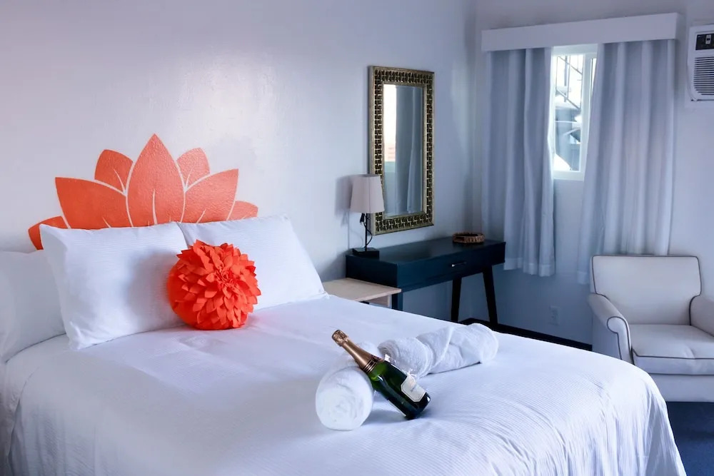 Nirvana Hotel