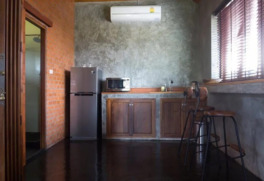 The Wes Village, incl free Breakfast & free todays dish Thai food dinner