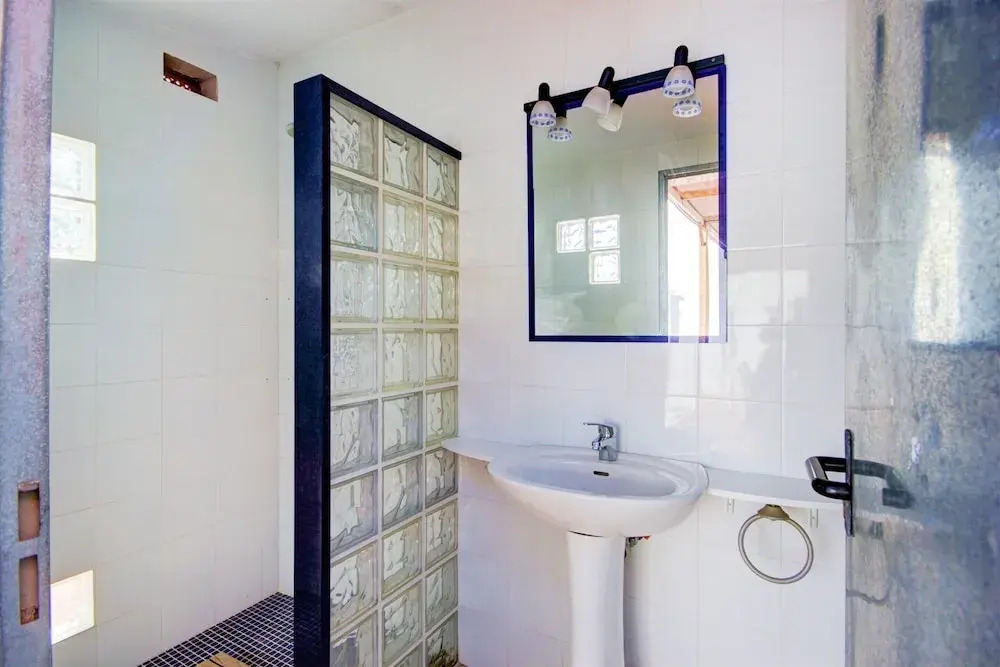 House in Empuriabrava With Private Pool