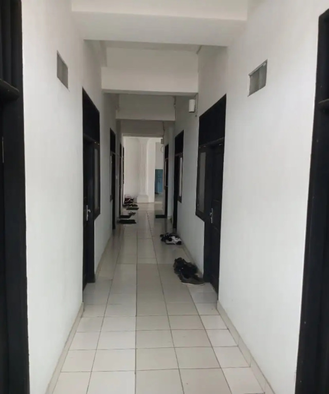 SPOT ON 93722 Shannhay Guest House Syariah