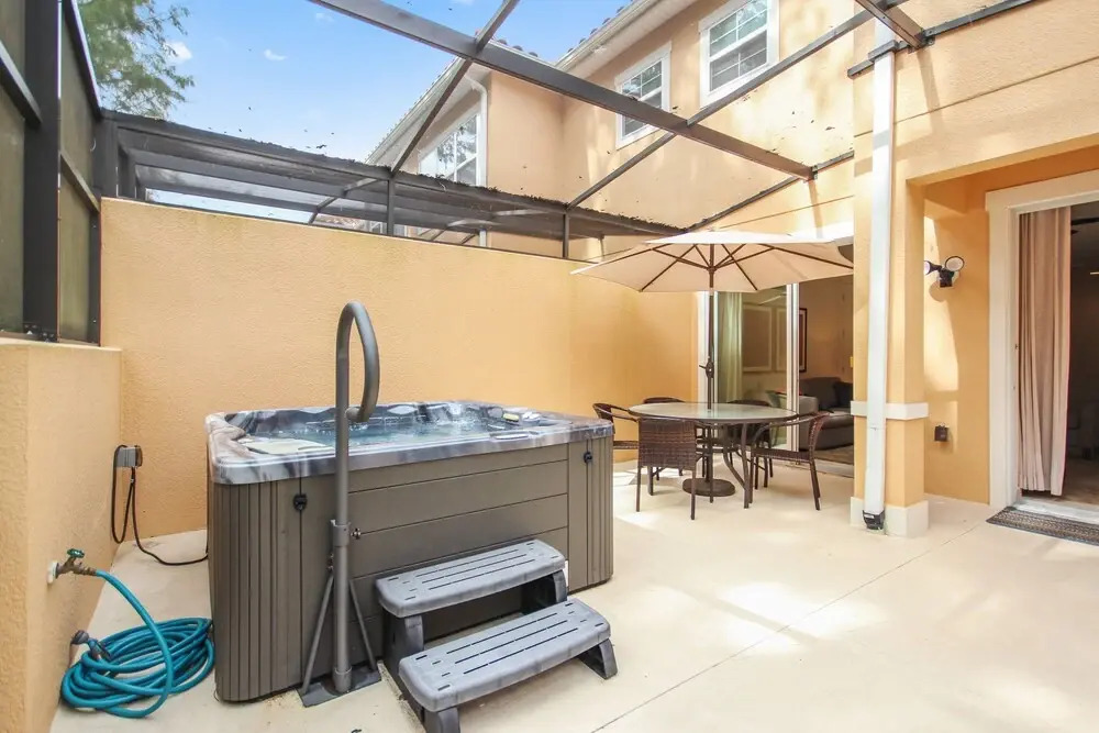 Conservation View, Private Hot Tub, 2 Bed/2.5 Bath