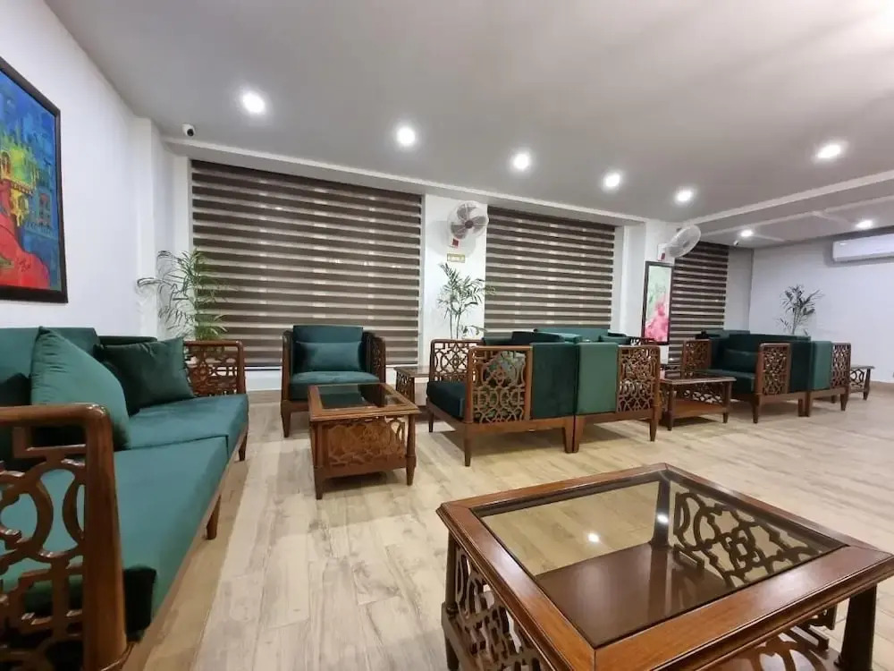 Grand Hotel Quetta