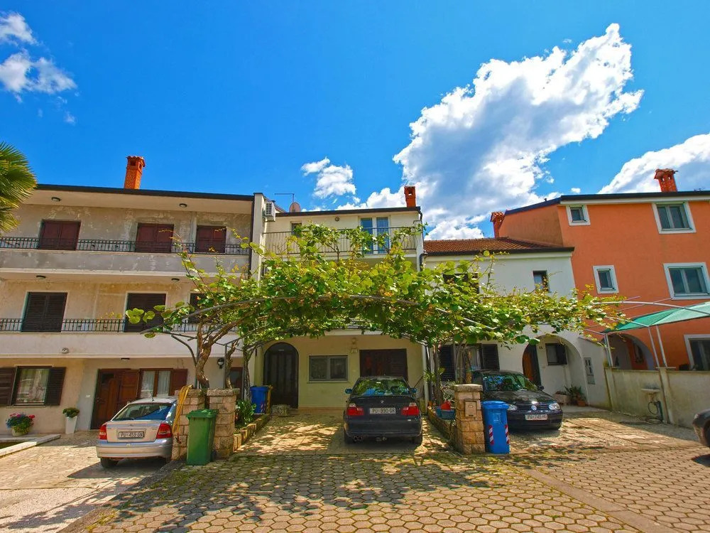 Apartments Romano