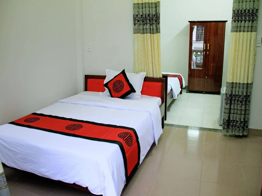 Red Ceramics Homestay