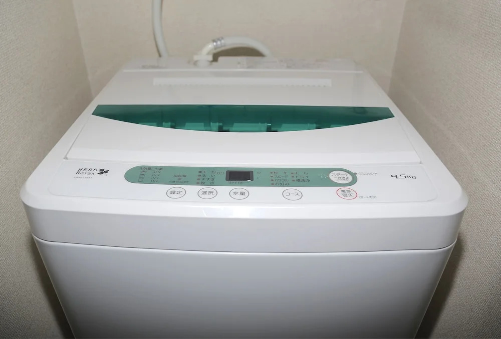 Grand Court Namba 305