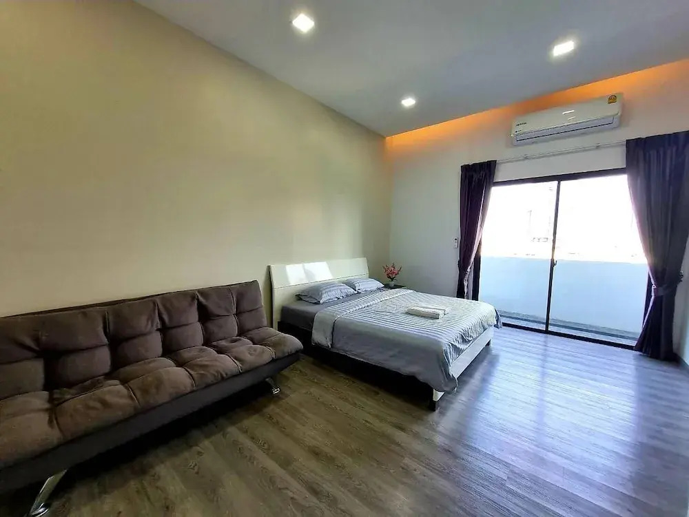 Aqua Residences อควา เรสซิเดนซ์ ห้องพักใหม่ให้เช่า ติดรถไฟฟ้าสถานีวุฒากาศ