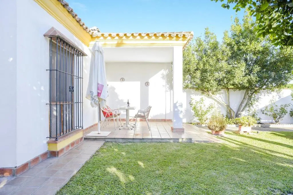 Casa Villanueva 1 -sólo Familias