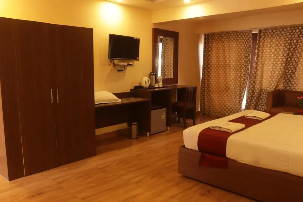 Golden Sun Beach Resort