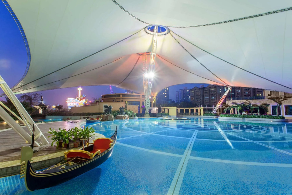 Hotel Indigo Shenzhen Overseas Chinese Town by IHG