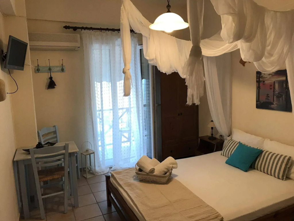 Morpheus Rooms