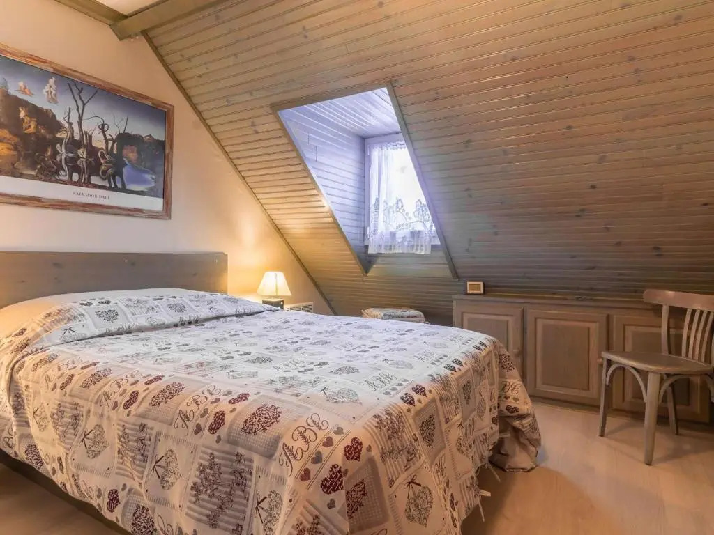 Chalet cosy avec garage et vues, 3 niveaux, 6 pers, proche Luz, animaux admis - FR-1-402-54