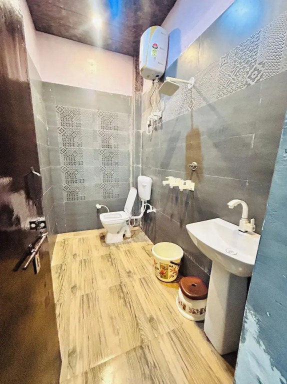 Mathura Agrawal Inn Guest House