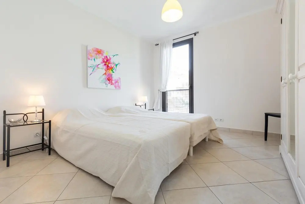 Modern 3 Bedroom 3 Bathroom Apartment for Rent Near Cannes Old Town Walking Distance to Palais - 2000