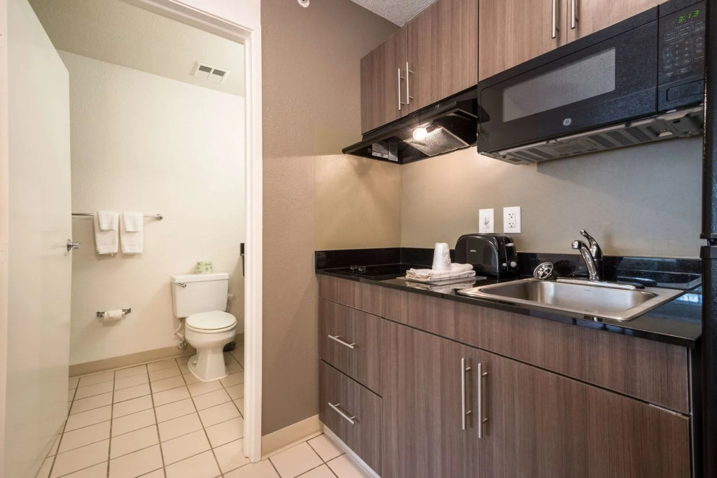 Studio 6 Extended Stay - Roswell, GA - Atlanta
