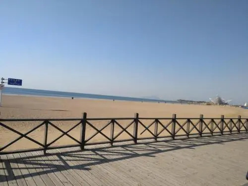 Qingdao Getoom Golden Beach Apartment