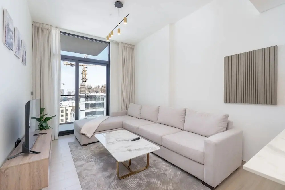 Peace and Tranquility in This 1 Bedroom in JVC