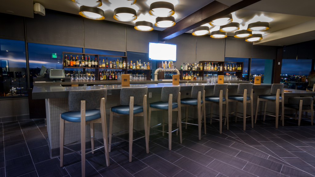 Holiday Inn Long Beach - Airport by IHG