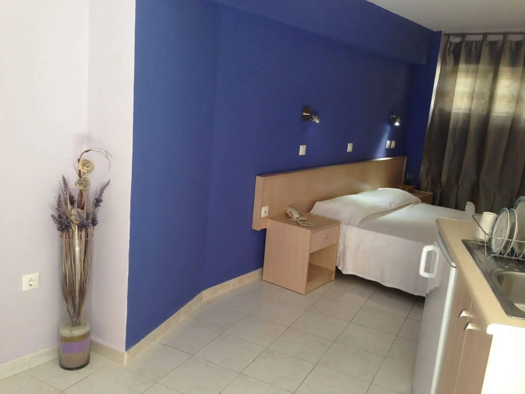 Zefyros Hotel